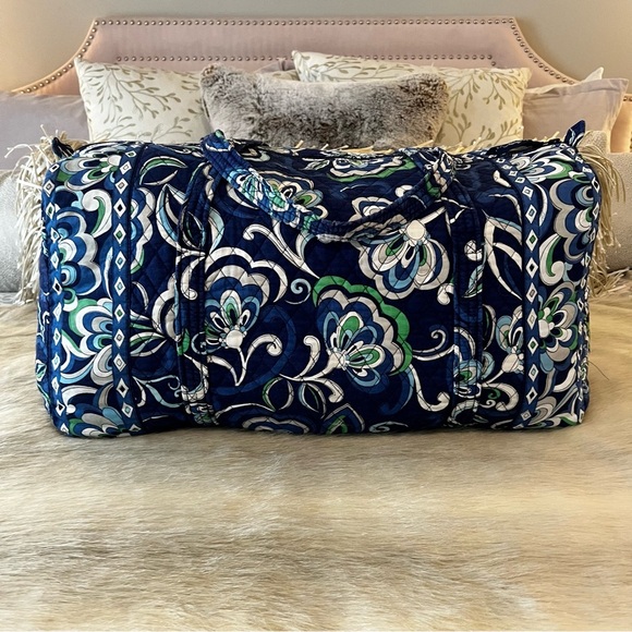 VERA BRADLEY Mediterranean Blue 2008 Large Duffle Bag Handles Zipper Y2K White - Picture 1 of 13